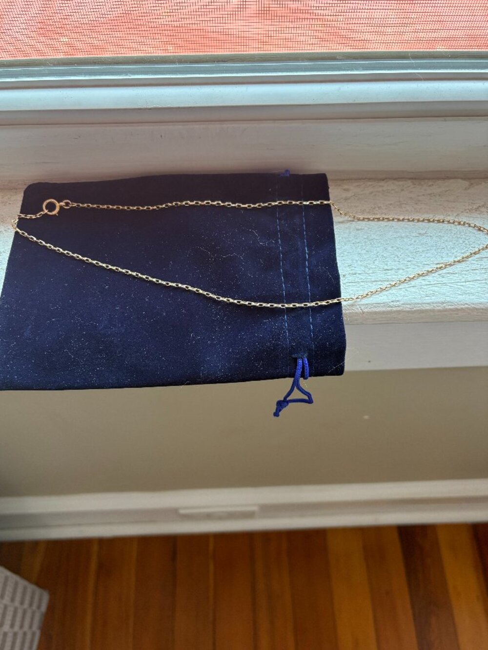 Victorian Box chain, yellow gold (most likely 10K), 22 1/2 inches